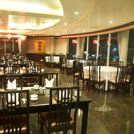 Jolly Suites&Spa Petkasem Ban Nong Khaem  Экстерьер фото