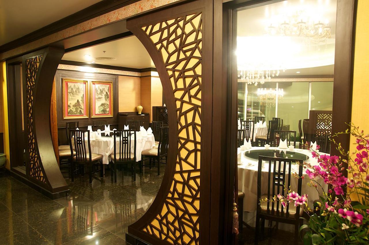 Jolly Suites&Spa Petkasem Ban Nong Khaem  Экстерьер фото