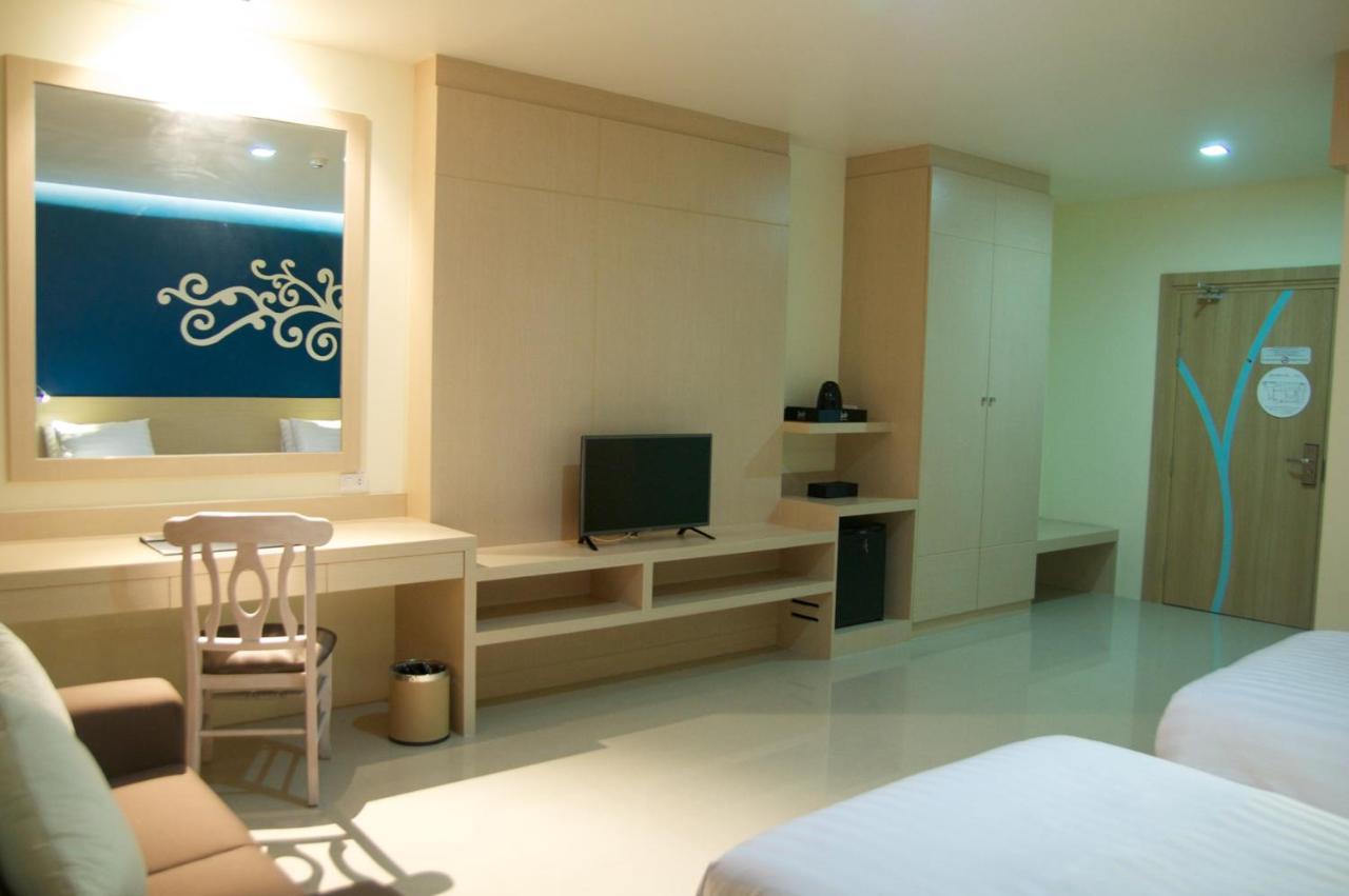 Jolly Suites&Spa Petkasem Ban Nong Khaem  Экстерьер фото
